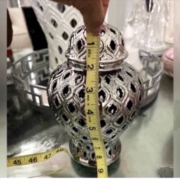 New Silver Ginger Jar with Lid - Picture 3 of 13